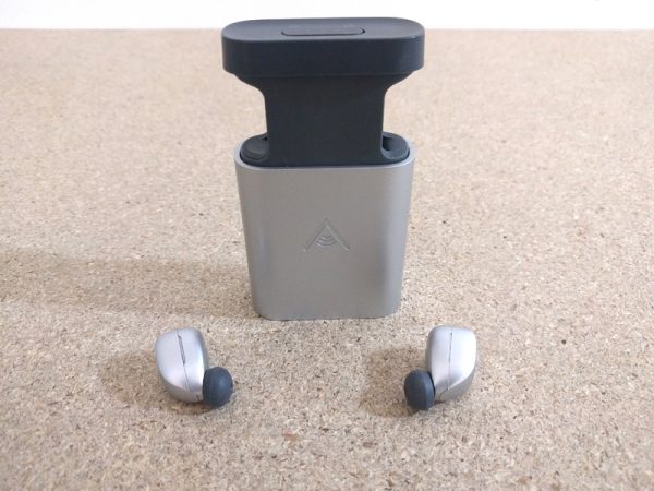 SkyBuds Review 19 01 51
