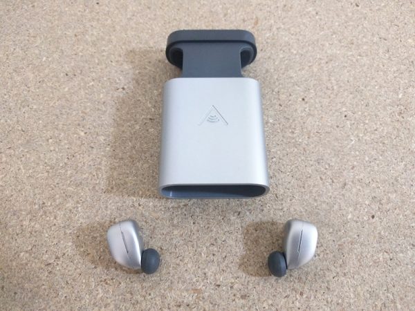 SkyBuds Review 19 01 58