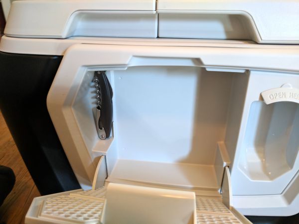 Coolest Cooler Rev 142318