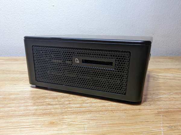 IntelNUC Rev 0013