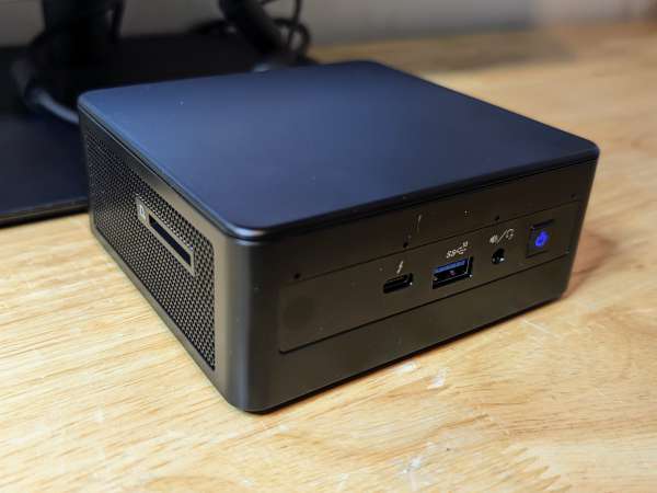 IntelNUC Rev 0028