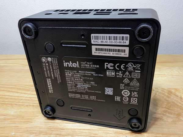 IntelNUC Rev 0014