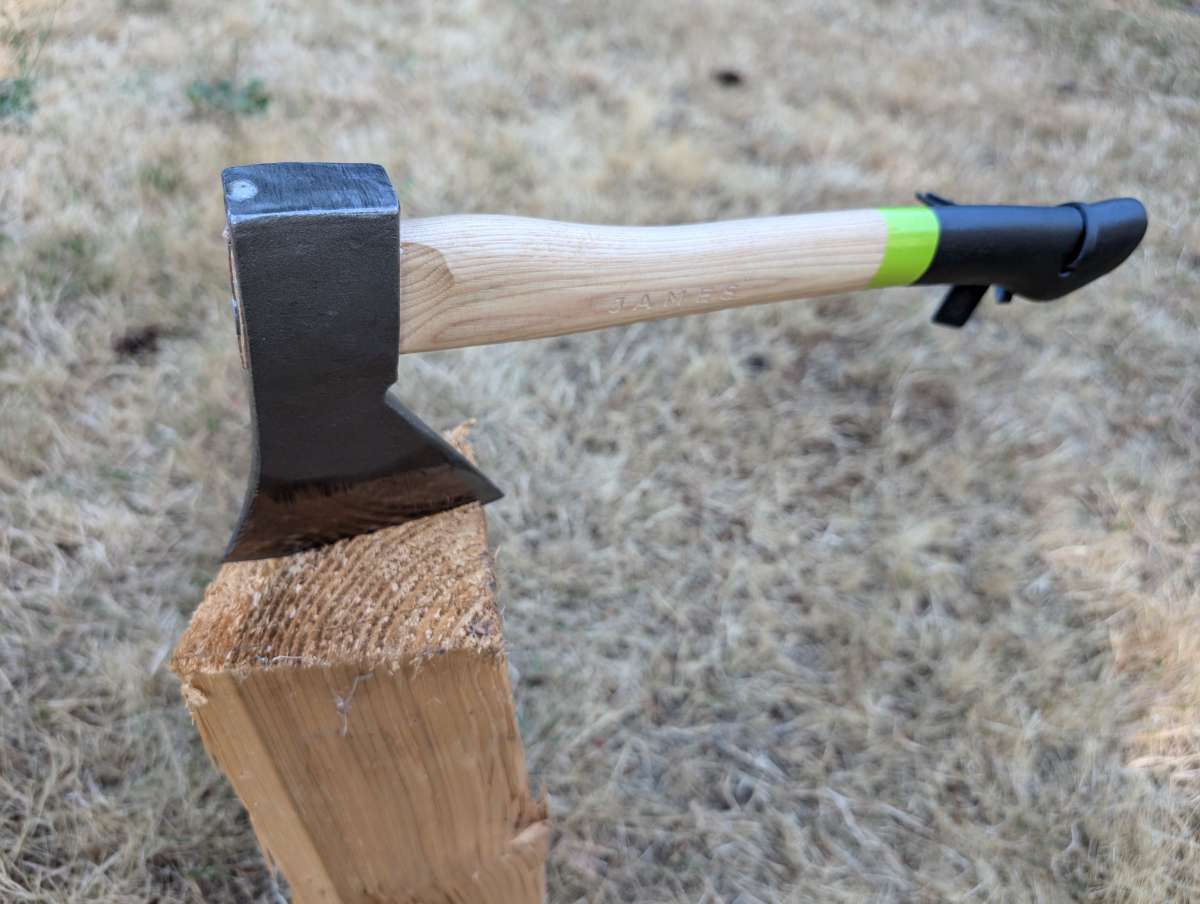 JamesBrandHatchet Rev 0056