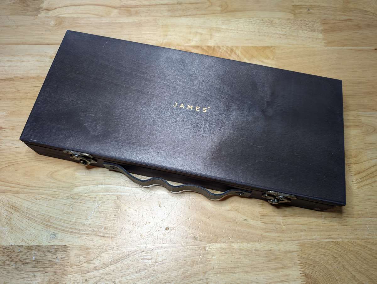 JamesBrandHatchet Rev 0004