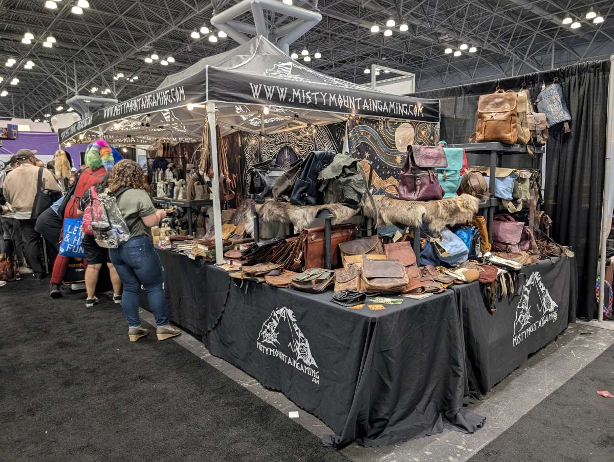 NYCC25 0165