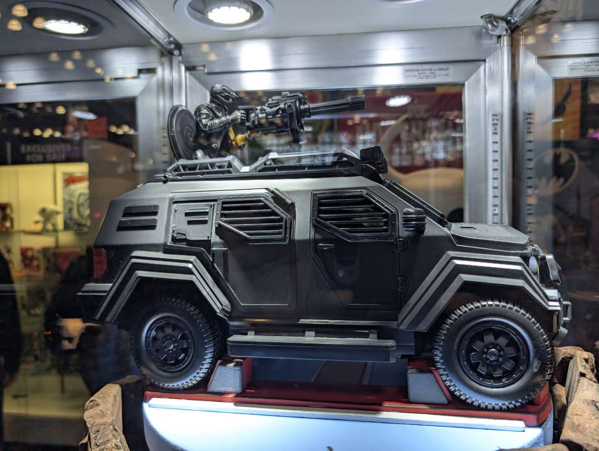 NYCC25 0192