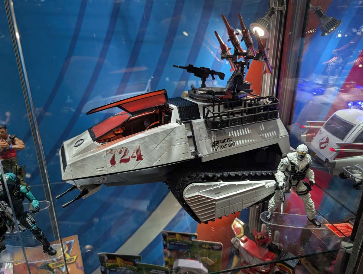 NYCC25 0195